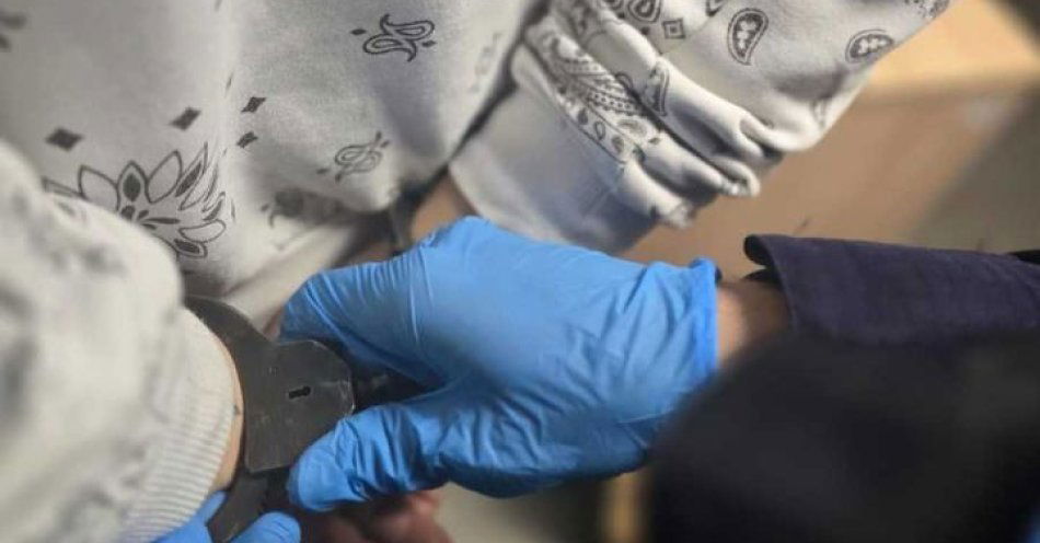 zdjęcie: Znalazł klucz i ukradł kasetkę z 1500 zł. 25-latek zatrzymany / fot. KMP w Jastrzębiu Zdroju