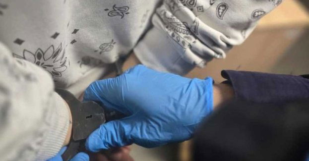 Znalazł klucz i ukradł kasetkę z 1500 zł. 25-latek zatrzymany