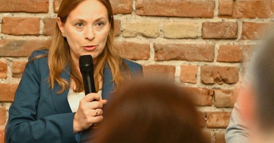 zdjęcie: Były nieprawidłowości w części projektów dot. wsparcia sektorów HoReCa z KPO / fot. PAP