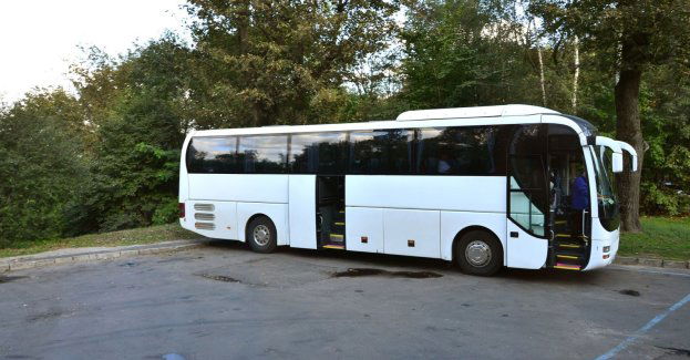 Nietrzeźwy kierowca autokaru chciał przewieźć dzieci na wycieczkę