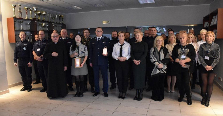 zdjęcie: Świąteczne spotkanie / fot. KPP Wrzesnia