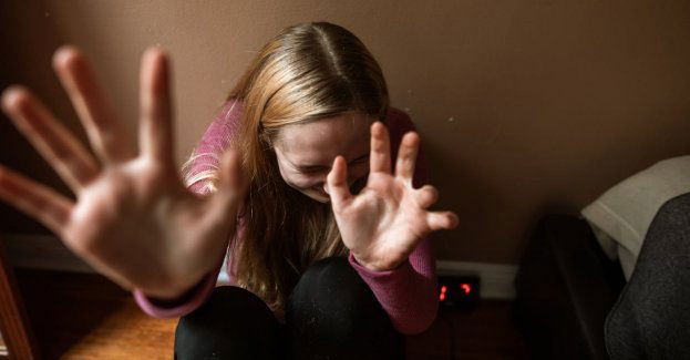 Policja zatrzymała 45-latka podejrzanego o znęcanie się nad partnerką