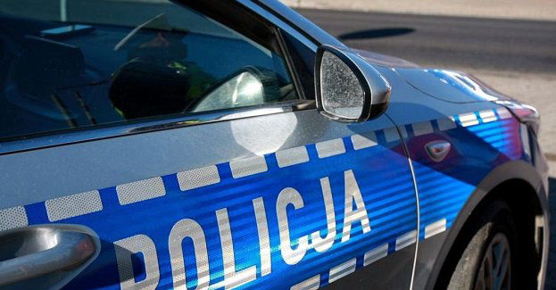 Wezwała policjantów, bo zgubiła klucze od mieszkania