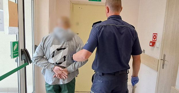 Sprawca kradzieży z włamaniem został zatrzymany „na gorącym uczynku”. Sąd zadecydował o jego tymczasowym aresztowaniu