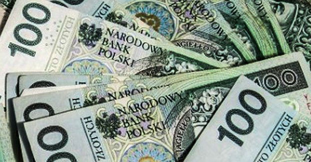 Oszustwo na konto techniczne - mężczyzna przelał oszustom 46 tysięcy złotych