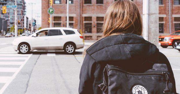 Żyj bezpiecznie - akcja ukierunkowana na pieszych uczestników ruchu drogowego