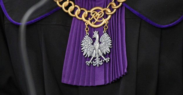 Sąd okręgowy utrzymał umorzenie sprawy Komosy przeciwko Kaczyńskiemu