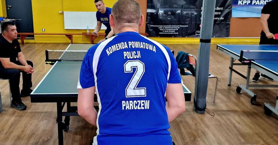 zdjęcie: Turniej tenisa stołowego parczewskich mundurowych / fot. KPP Parczew
