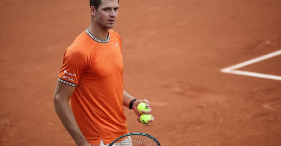 zdjęcie: French Open - Hurkacz ma wrócić na kort w sobotę o 13 / fot. PAP