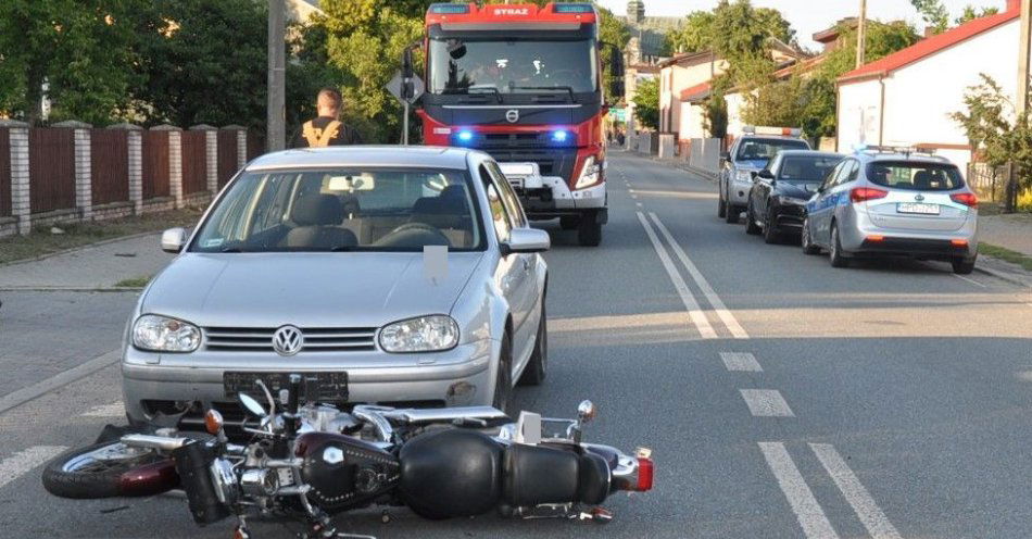 zdjęcie: Wypadek z udziałem motocyklisty / fot. KPP Janów Lubelski