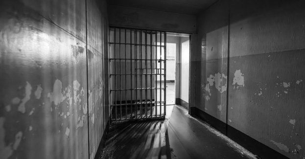 25 lat więzienia dla Piotra N. za brutalne zabójstwo kolegi
