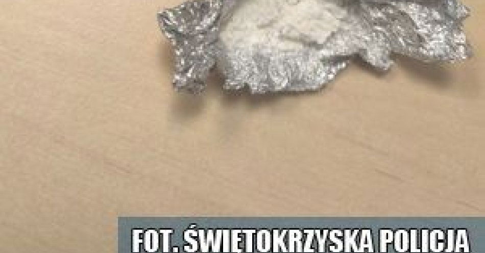 zdjęcie: Dwie osoby zatrzymane z narkotykami / fot. KPP Jędrzejów
