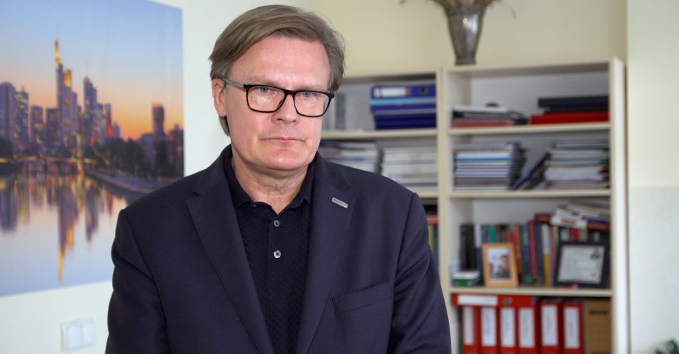 zdjęcie: Krajowa Sieć Kardiologiczna potrzebuje cyfrowego krwiobiegu danych. To usprawni opiekę nad pacjentami / fot. Newseria - dr hab. n. med. Paweł Ptaszyński, prof. UM w Łodzi, Centralny Szpital Kliniczny Uniwersytetu Medycznego w Łodzi