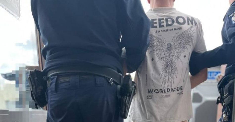 zdjęcie: Awantura domowa w Koczale - 32 latek z raną klatki piersiowej trafił do szpitala / fot. KPP w Człuchowie