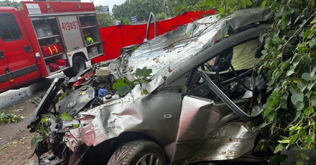 Tragiczny wypadek w Gołotczyźnie. Nie żyje 50-letni kierowca mazdy