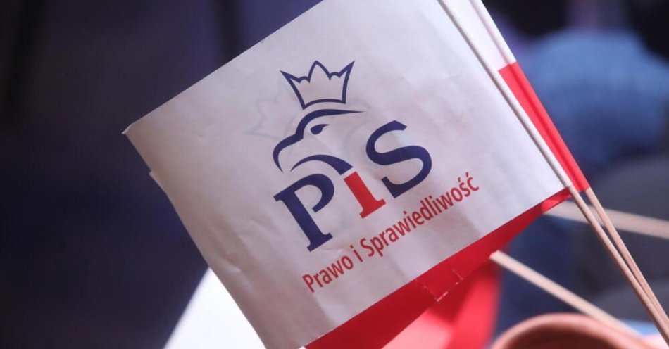 zdjęcie: W Przysusze rozpoczął się kongres wyborczy Prawa i Sprawiedliwości / fot. PAP