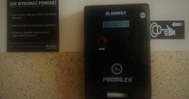 Sprawdź swój stan trzeźwości w recepcji ostrowskiej komendy, jeżeli planujesz kierować autem