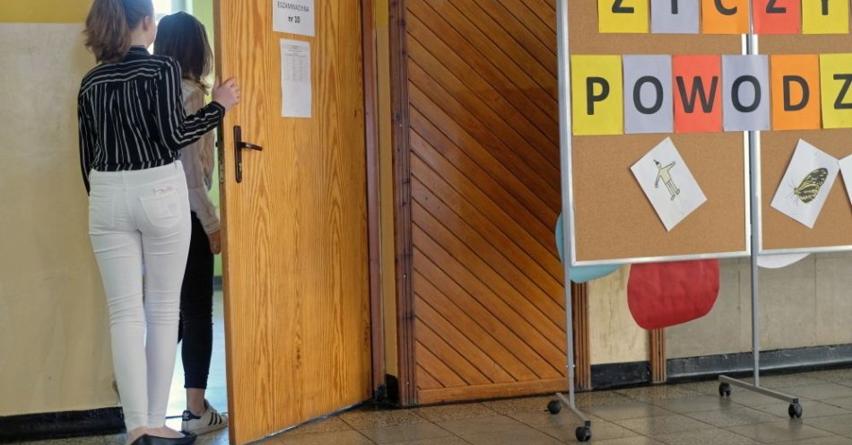 zdjęcie: Nie planowaliśmy i nie planujemy egzaminu z języka ukraińskiego na egzaminie ósmoklasisty / fot. PAP
