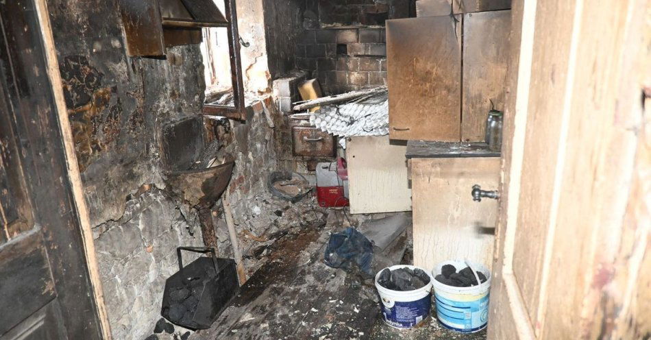 zdjęcie: Tragiczny pożar w Chełmie. Nie żyje 66-latek / fot. KMP Chełm