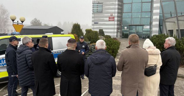 Dwa nowe radiowozy dla olkuskiej policji poprawią bezpieczeństwo