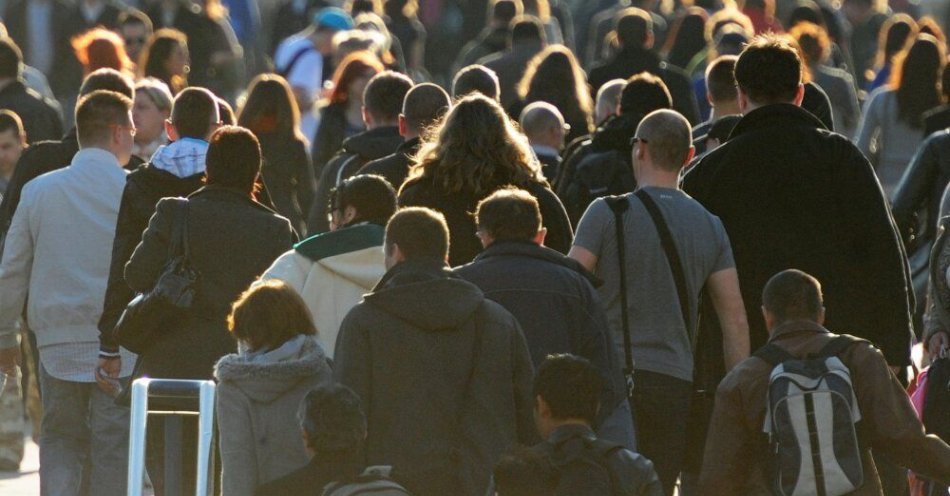 zdjęcie: Ponad 63 proc. badanych obawia się zagrożenia dla istnienia państwa / fot. PAP