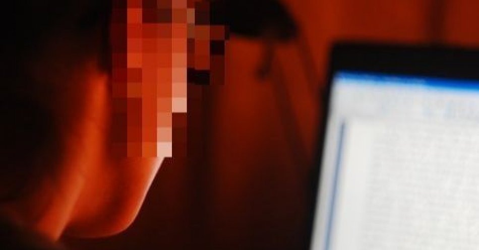 zdjęcie: Przedłużenie subskrypcji… nie do końca prawdziwe / fot. KMP w Elblągu