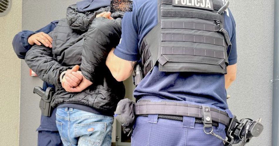 zdjęcie: Policjanci zatrzymali 18 osób ukrywających się przed wymiarem sprawiedliwości / fot. KPP w Wejherowie