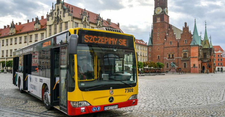 zdjęcie: Harmonogram SZCZEPCIObus na dni 04.08 - 08.08 / fot. nadesłane