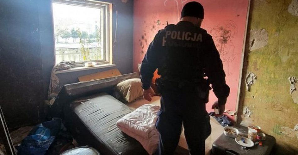 zdjęcie: Pomóż bezdomnym przetrwać mrozy / fot. KWP w Bydgoszczy