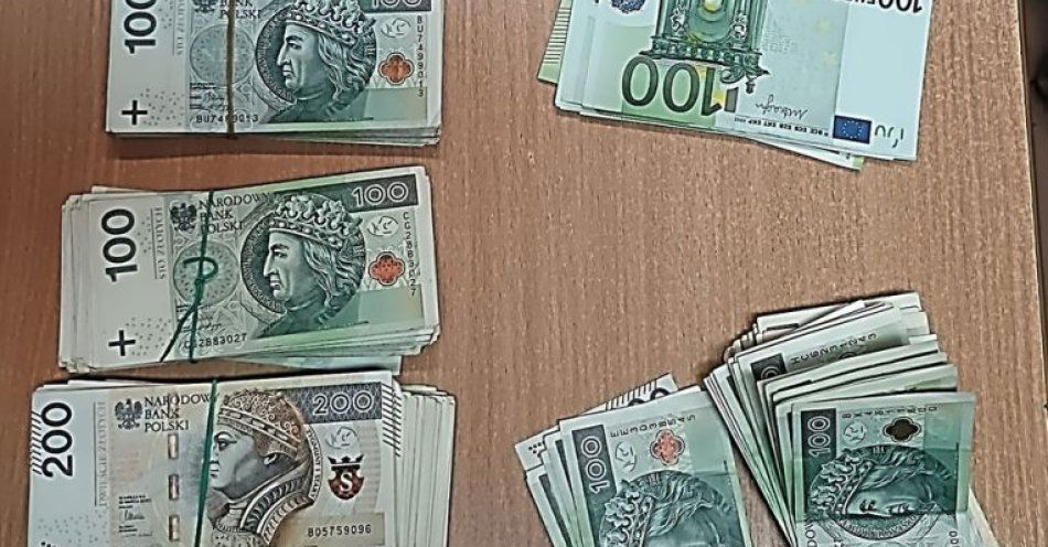 zdjęcie: Oszustwa na Orawie: seniorzy okradzeni na ponad 80 tys. zł / fot. KMP w Nowym Targu