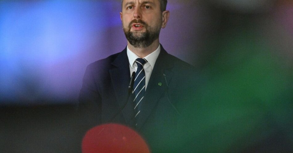 zdjęcie: Szef MON spotka się w czwartek z szefem NATO i sojuszniczymi dowódcami / Warszawa, 28.01.2026. Wicepremier, minister obrony narodowej Władysław Kosiniak-Kamysz przemawia podczas spotkania z przedstawicielami Wojskowego Korpusu Dyplomatycznego akredytowanego w Polsce, 28 bm. w klubie Wojskowej Akademii Technicznej w Warszawie. (jm) PAP/Piotr Nowak
