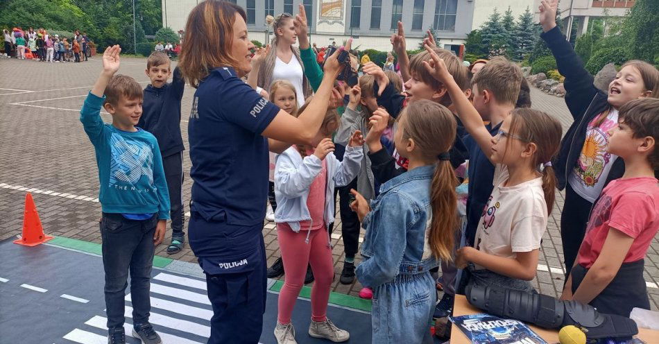 zdjęcie: Dzień Bezpieczeństwa z aleksandrowskimi policjantami / fot. KPP Aleksandrów