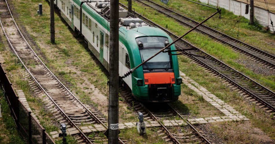 zdjęcie: Ponad 4,4 mln osób skorzystało w 2024 r. z pociągów w regionie / v5692680