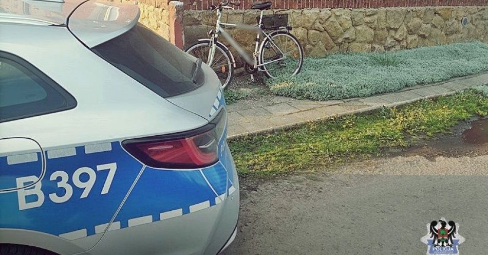 zdjęcie: W ręce policjantów w ciągu dwóch dni wpadło czterech kierujących znajdujących się pod wpływem alkoholu, w tym dwóch rowerzystów / fot. KMP w Wałbrzychu