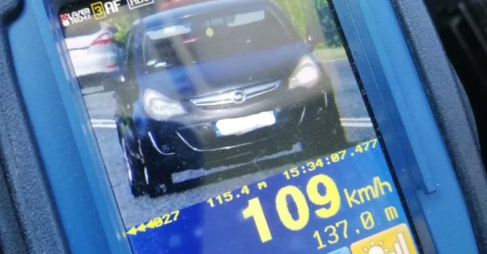 zdjęcie: Policjanci z wyszkowskiej drogówki zatrzymali prawo jazdy kolejnemu nieodpowiedzialnemu kierowcy / fot. KPP w Wyszkowie