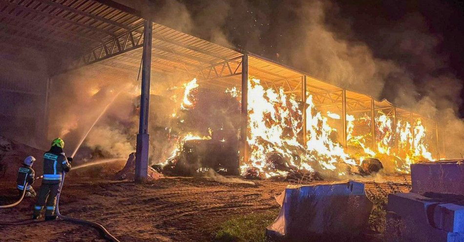 zdjęcie: Areszt dla 27 letniego podejrzanego o podpalenie hali ze słomą / fot. KPP Sulęcin