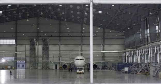 W I kw. 2025 r. będzie oddany nowy hangar dla lotnictwa ogólnego