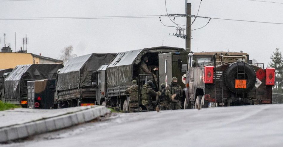 zdjęcie: Ukraińscy eksperci w Przewodowie / fot. PAP