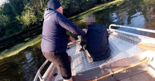 Bydgoscy wodniacy uratowali topiącego się mężczyznę