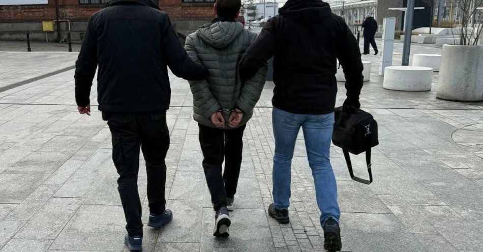 zdjęcie: Lubelska akcja Poszukiwany zatrzymała 20 osób / fot. KMP Lublin