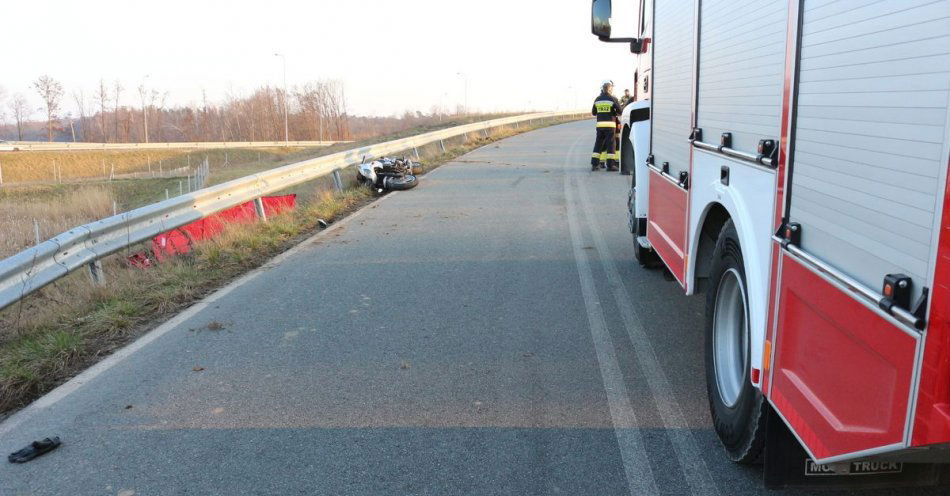 zdjęcie: Mundurowi wyjaśniają okoliczności śmiertelnego wypadku z udziałem motocyklisty / fot. KPP w Żninie