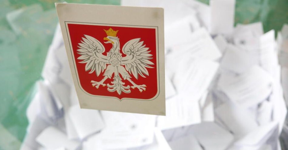 zdjęcie: Trzaskowski zwyciężył w 10 województwach, Nawrocki w 6 / fot. PAP