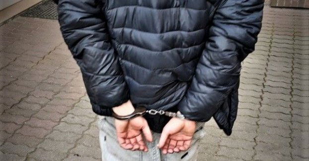 Posiadał narkotyki, odpowie przed sądem