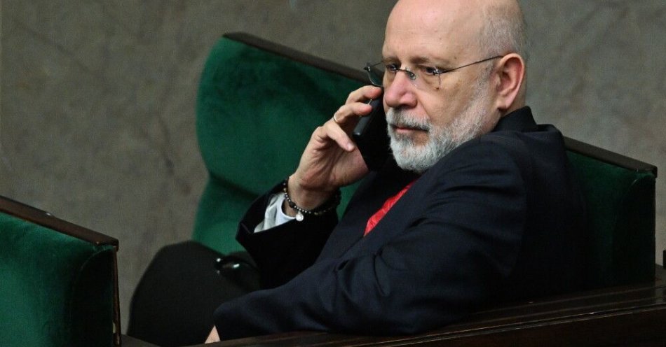 zdjęcie: Sejm za pociągnięciem do odpowiedzialności przed Trybunałem Stanu przewodniczącego KRRiT Macieja Świrskiego / fot. PAP