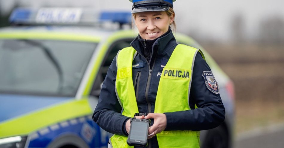 zdjęcie: Patrz i Słuchaj policja apeluje o bezpieczeństwo na drogach / fot. KPP w Nowym Dworze Gdańskim