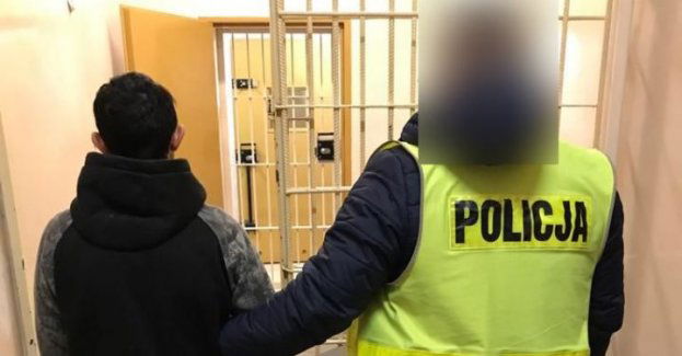 Było ich dwóch 19-, 21-latek odpowiedzą za rozbój.