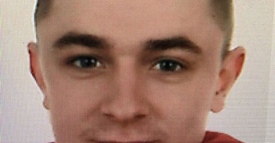zdjęcie: Zaginął Mateusz Zarzyk. Policja prosi o pomoc / fot. KPP w Gryficach