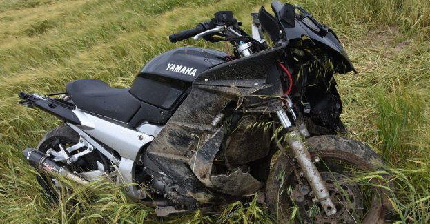 Zderzenie motocyklisty z sarną