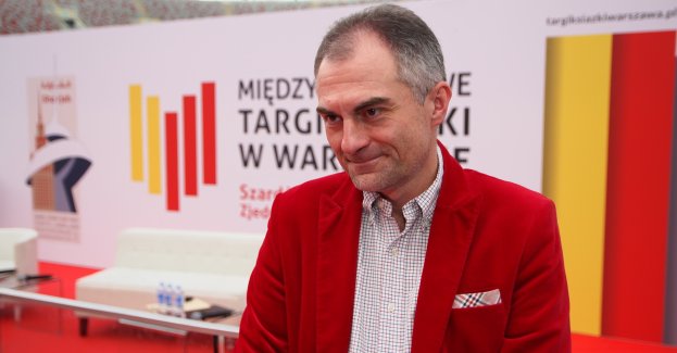 Sztuczna inteligencja coraz częściej wspiera pisarzy. Literacki konkurs Biedronki po raz pierwszy otwarty dla twórców korzystających z AI