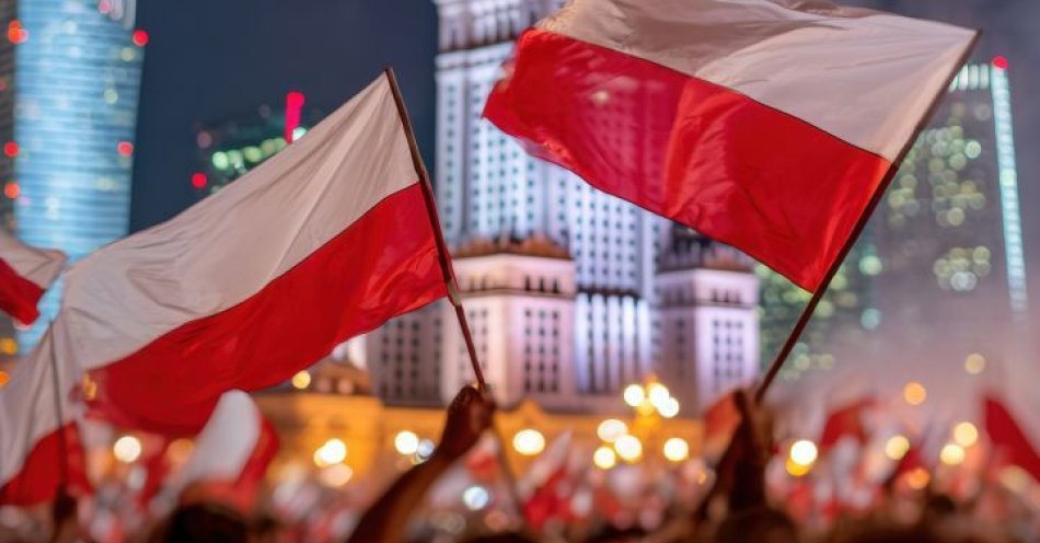 zdjęcie: Warszawa przygotowuje się na obchody Święta Niepodległości / v69646501